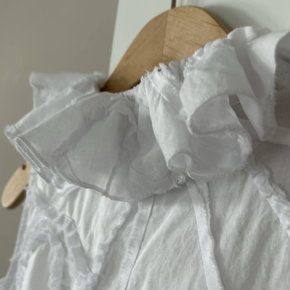 Sexy Boston Proper Lacy Ruffle Blouse w 2-Way Front Zipper Size 4 w MEASUREMENTS - Picture 11 of 12